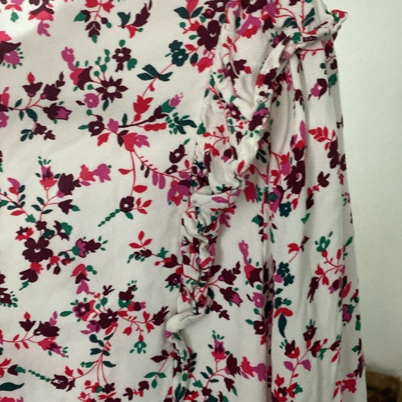 J. CREW Factory Floral Ruffle Long Sleeve Blouse Size XL (O-15) - Picture 5 of 9